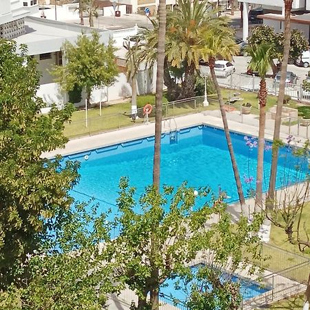 Luminoso Estudio Muy Cerca De La Playa Benalmádena Exterior foto