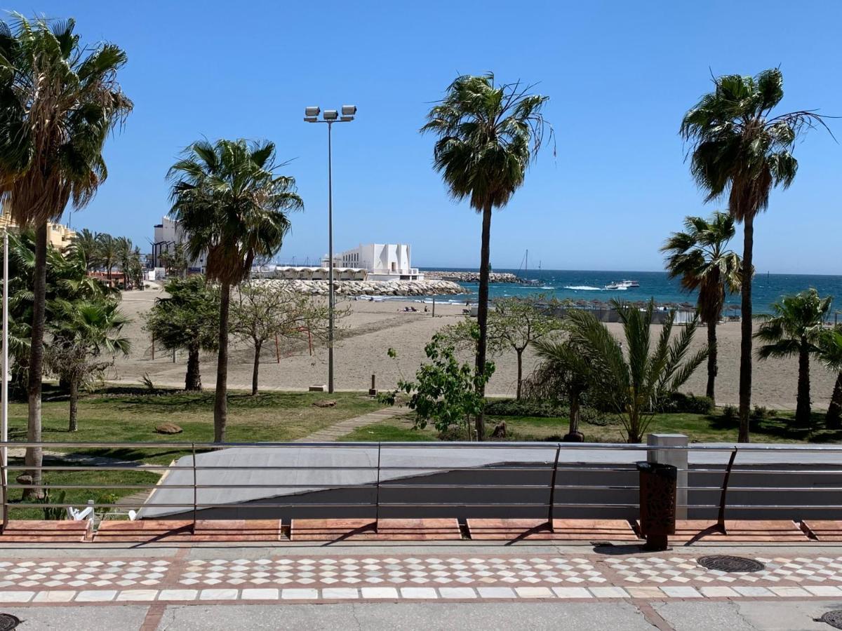 Luminoso Estudio Muy Cerca De La Playa Benalmádena Exterior foto