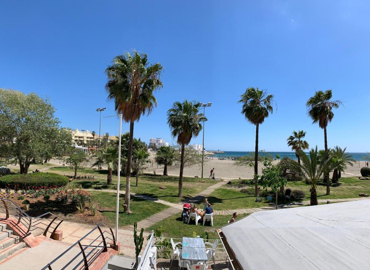 Luminoso Estudio Muy Cerca De La Playa Benalmádena Exterior foto